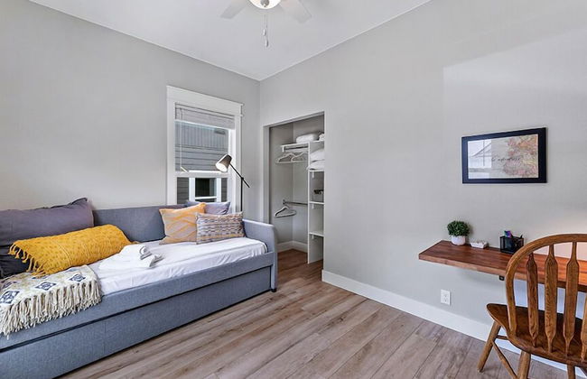 Cozy Chic Home in Downtown Loveland! - Foto 12