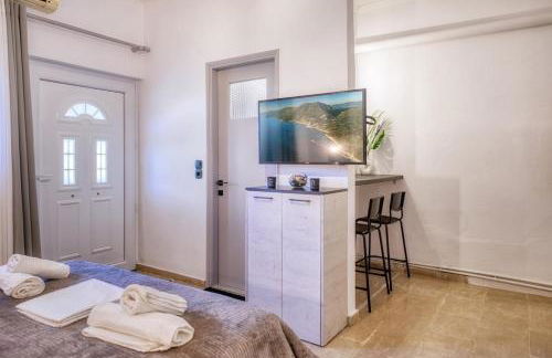 Ioanna's and Niko's Skala Apartments - Photo 12