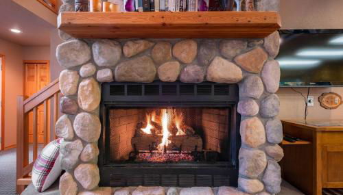 Ski Cabin 3br Hyak Fire Place 5 mins to Hill - Foto 5