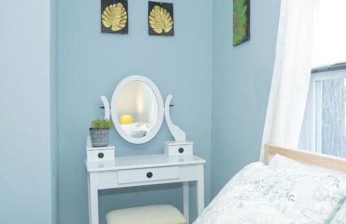 SXSW ready at Cultural Heritage Award winning home -Walk to 6th St, BBQ & Shops - Foto 25