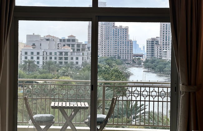 Lux BnB I Una Tower I Lakes View - Photo 33