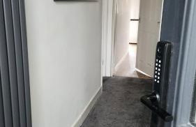 Stylish 3-Bed house NEC-JLR-Airport-HS2-Driveway - Foto 39