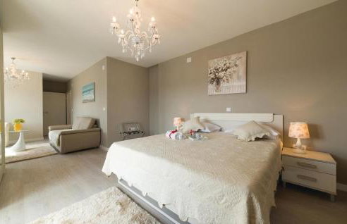 Awesome Home In Radosic - Foto 24