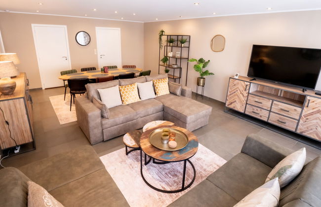 Philemon with parking - Foto 12