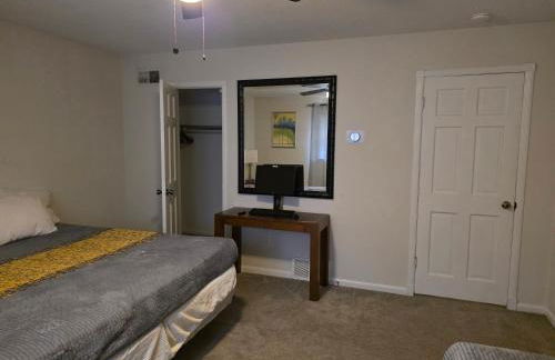 Luxury Southern Mansion w/ Pool - Foto 67