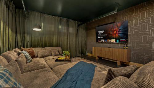 Royal Elk Lodge Hot Tub Sauna Theatre Speakeasy - Foto 5