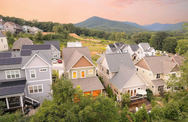 Sweetgum by Avantstay Black Mountain Retreat w/ Covered Deck - Foto 36