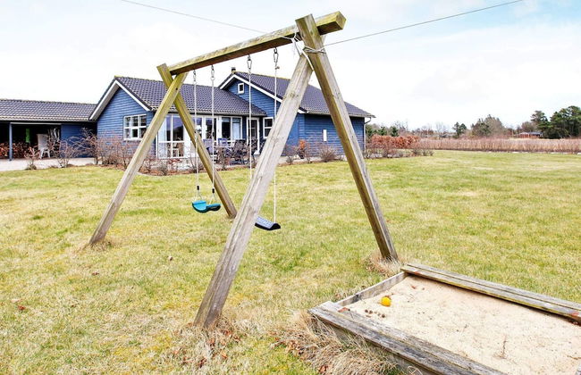 8 Person Holiday Home in Saeby - Photo 14