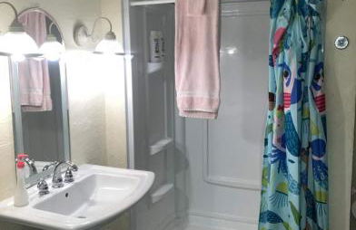 Dozing on Dog River- River Access Dock Yard - Foto 47