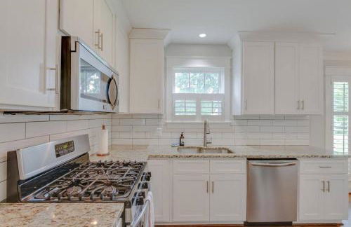 East Nashville Paradise 4 Bedroom Large Backyard - Foto 9