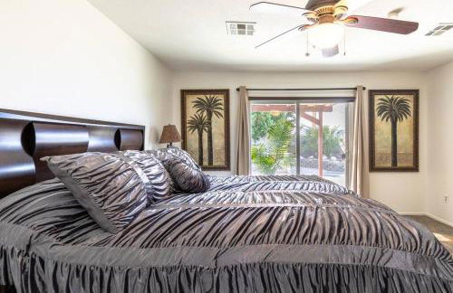 Mineral Saltwater Solar heated Pool & Spa Oasis with mountain views and Koi pond - Foto 57