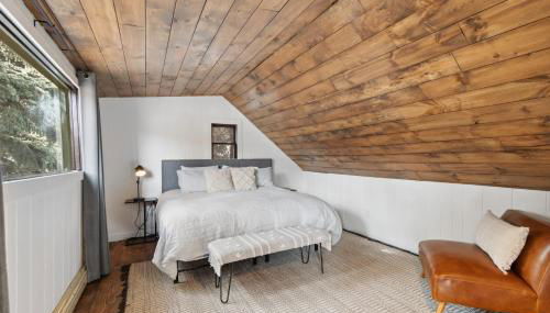 5 Bd Cabin W Private Hot Tub - Photo 5