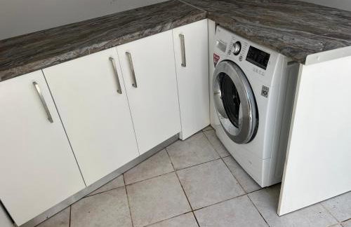 Cozy Kolonaki Retreat - Photo 8