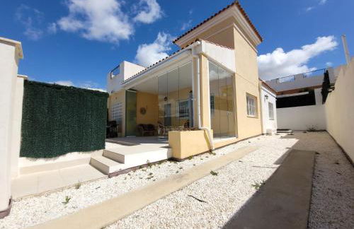 Chalet adosado acogedor Busot - Foto 24