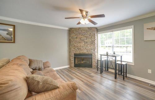 Guntersville Lake House Boat Ramp Access! - Foto 6