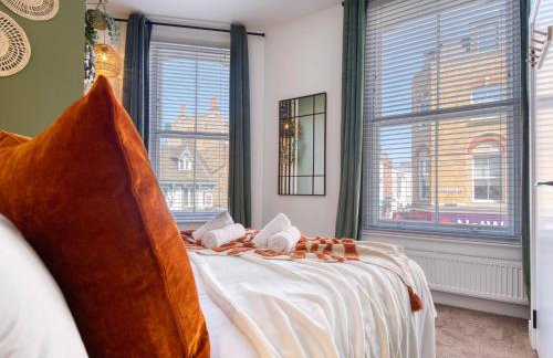 London Putney High St - hot tub, rooftop & cinema - Foto 4