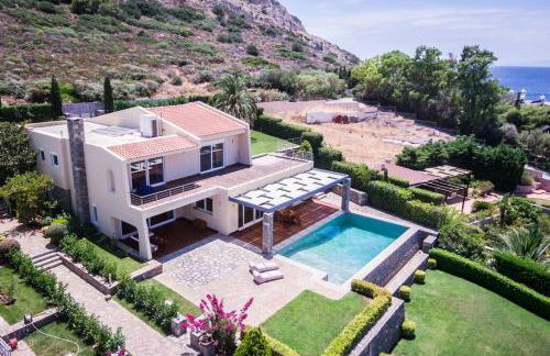 Amazing 5 bedroom Villa with Swimming Pool - Foto 1