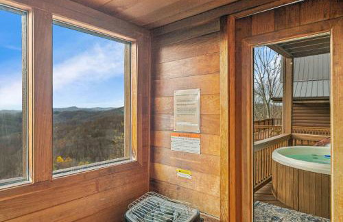 4BR Cabin with Ski Resort, Mtn Views & Hot Tub - Foto 108