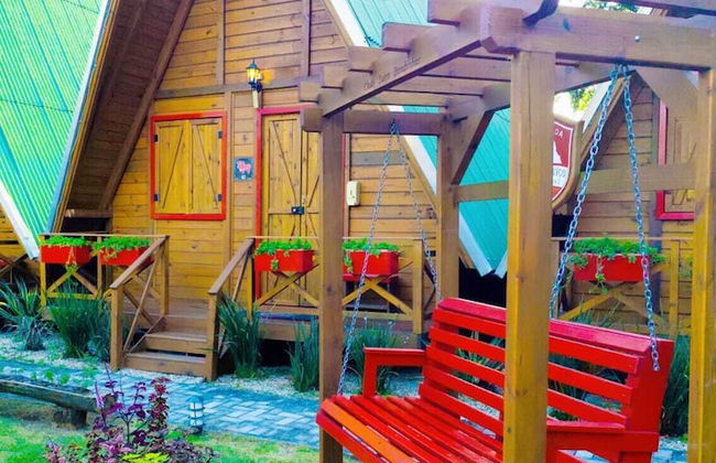 Chalé Suíço Bombinhas - Photo 1