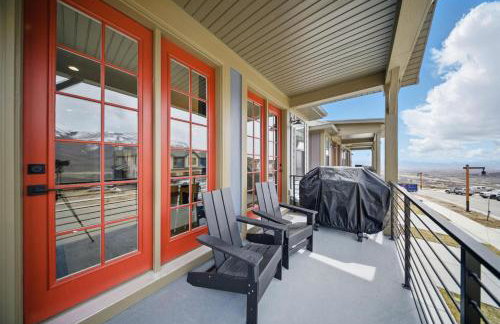 BRAND NEW Scenic Luxury Mountain Retreat - Foto 18