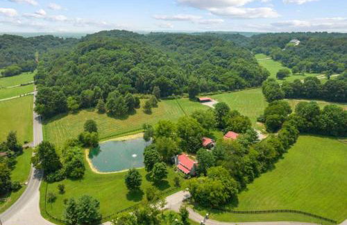 Private Retreat Burwood 8 acres Hot Tub Fire pit - Foto 27