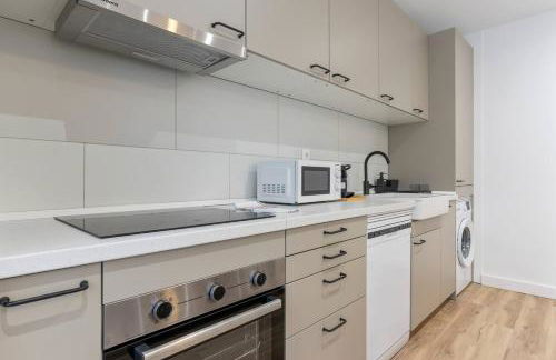 Picasso, para 6 personas, espacioso piso de diseño - Foto 8