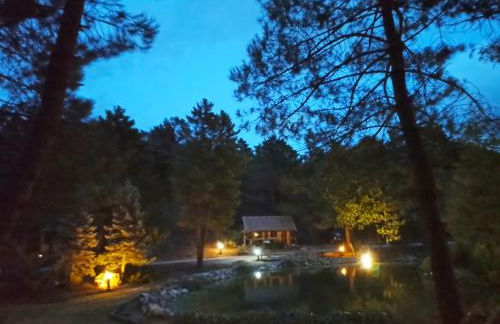 La cabaña del lago en ZAFIRO LAGUNAZO Parque Natural del Río Mundo - Foto 24