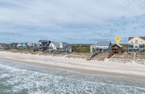 Boomerang- Oceanfront Log Cabin in North Topsail - Foto 17