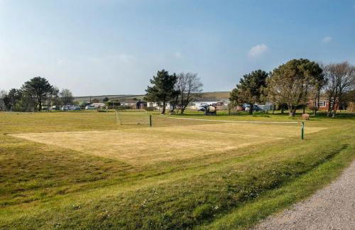 Two Bed Chalet with Sea Views - Photo 12