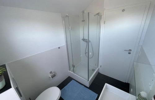 Messe- & Ferienwohnung mit Balkon nähe Uniklinik - Photo 3