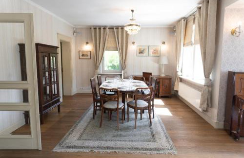 Golden Villas - Elegant Family Villa with Garden near Krakow - Foto 28