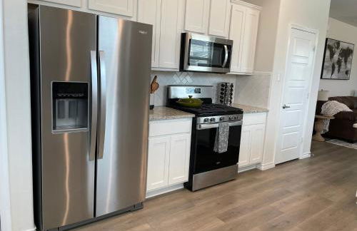 Home Away From Home While Away From Home II - Foto 8