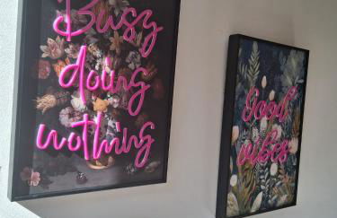 Crown House Studio Apartment - Foto 17