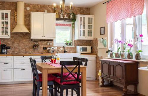 Holiday House near Split with heated pool - Photo 33