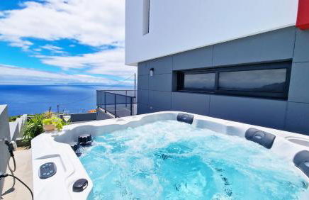 Azure Serenity Villa by LovelyStay - Foto 46