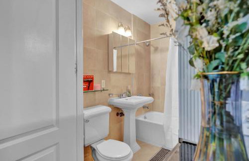 Stylish 3BR-2BA in Gramercy -Modern & Central - Foto 19