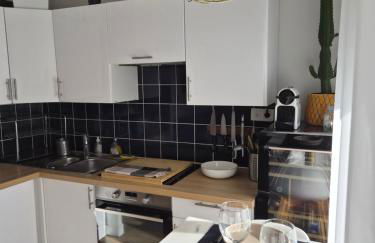 Studio climatisé avec balcon proche Champs-Élysées - Foto 13