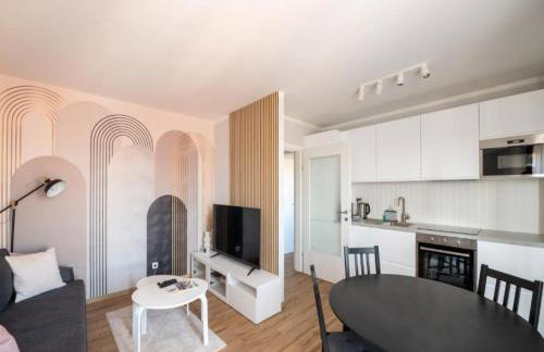 ML Apartment-2Bedroom free parking -Self check in - Foto 3