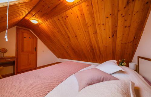 Beautiful cottage with heated pool for 22 ppl - Foto 77