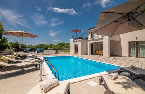 Villa surrounded by nature - Photo 39