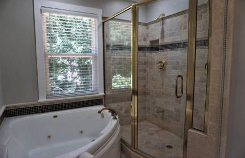 Beautiful & large newly renovated 5 bedroom house. - Foto 28