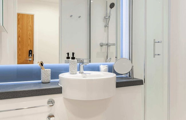 For Students Only - Ty Nant in Swansea - Foto 15