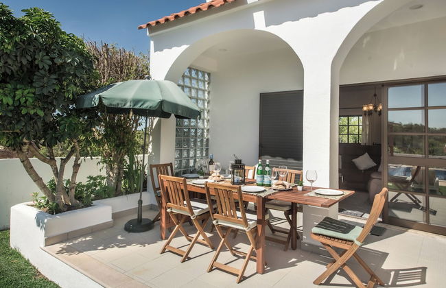 Villa V3 With Private Pool and air Conditioning and Free Wifi Internet - Photo 24