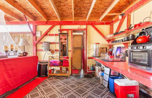 THE MAGICAL LAVA TEMPLE with EPIC Volcano Views! - Foto 47