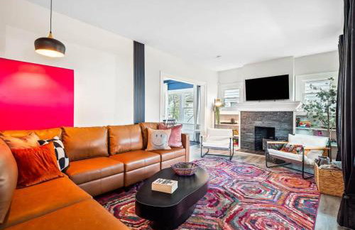 Spacious 4 Bedroom Sleeps 10 with Sauna and Hot Tub - Foto 1