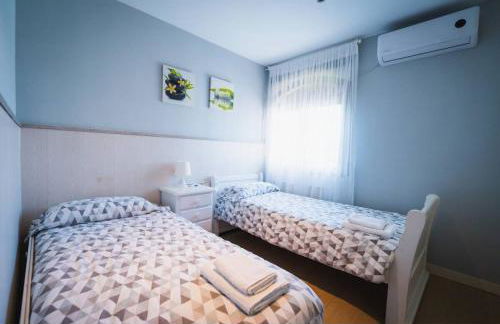 Precioso chalet con piscina y pista de padel - Photo 42