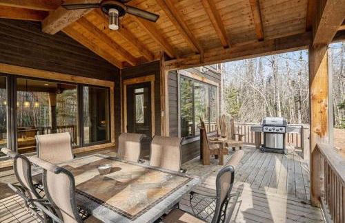 Luxury Lodge on 40 Private Acres • HUMM Sauna • Party Barn • - Foto 59