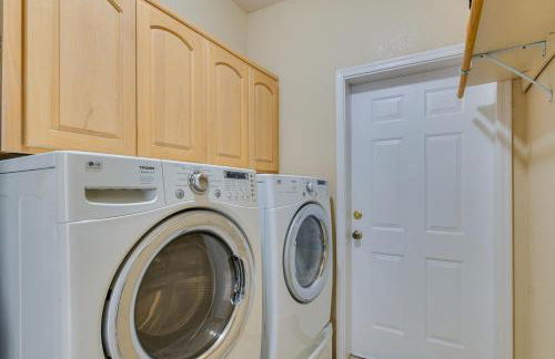 Luxe Yuma Home with Private Pool! - Foto 34