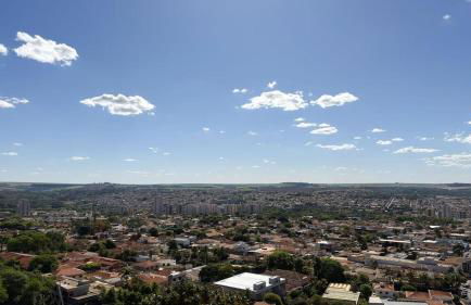 O mais novo e aconchegante da cidade - Foto 11