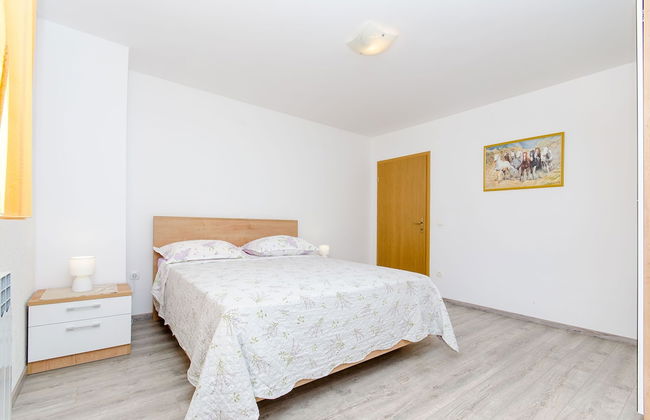 Apartments Marinko - Photo 4